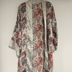 Vintage Victoria's Secret Kimono Robe Rose Floral OS Gold Label Satin 90s